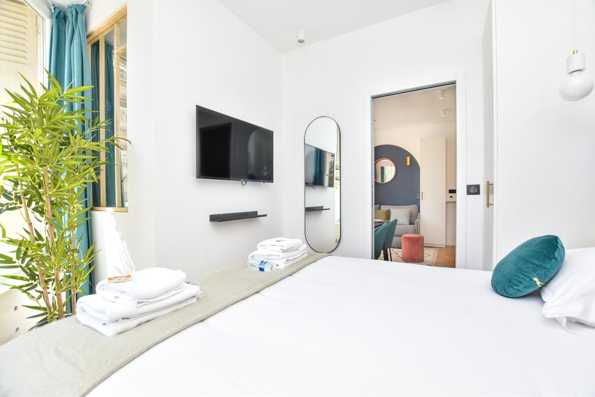 パリCharming And Cosy Flat Next To The Eiffel Towerアパートメント エクステリア 写真