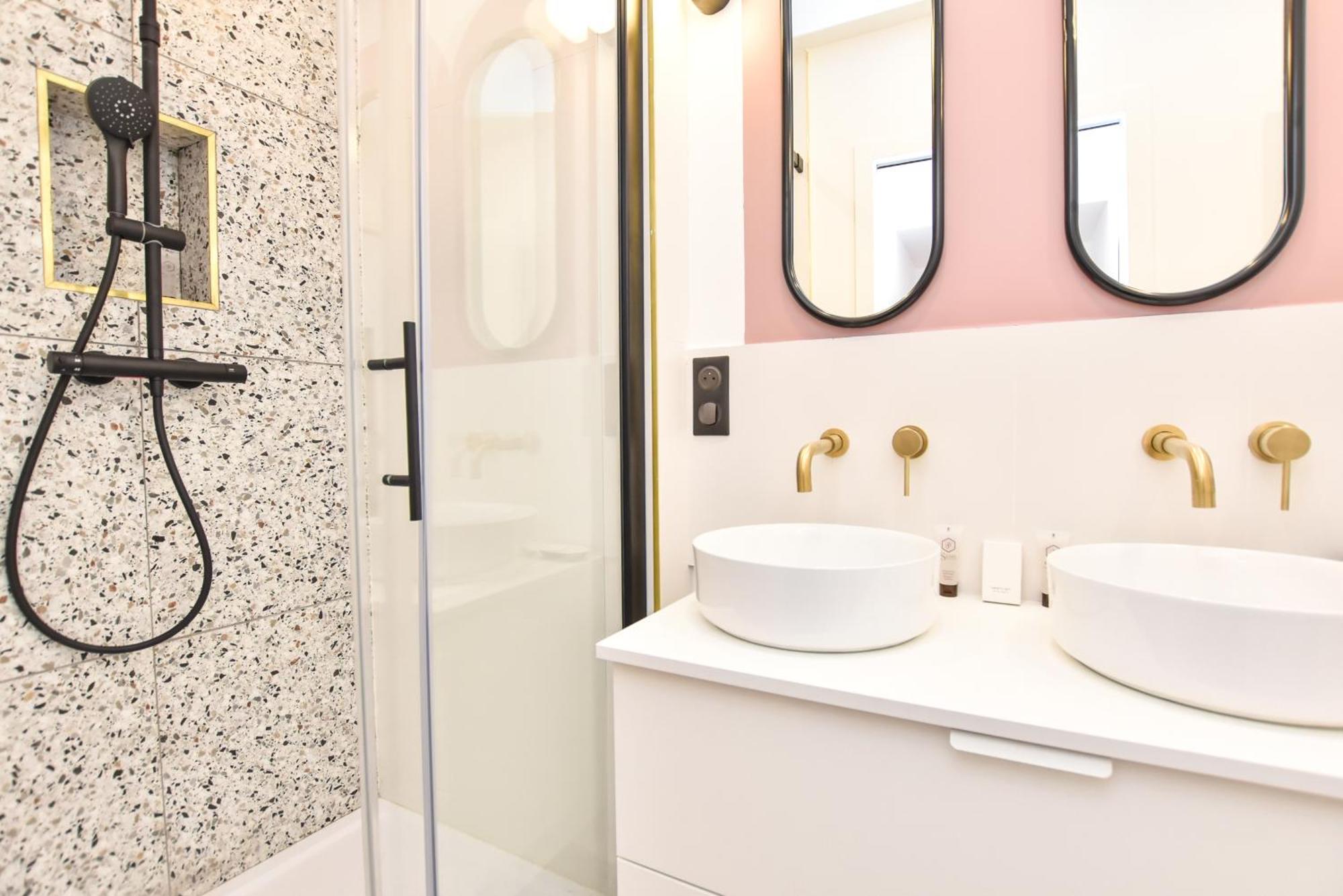 パリCharming And Cosy Flat Next To The Eiffel Towerアパートメント エクステリア 写真